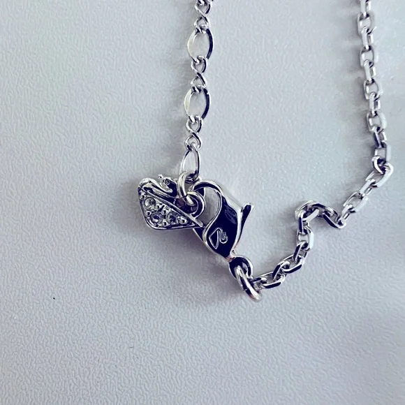 Rare Modern Swarovski Crystal Set - Picture 5 of 8